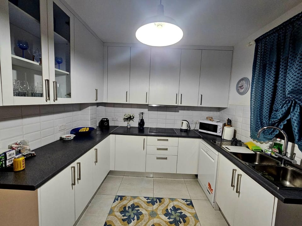 Kato Paphos,3 bedroom townhouse, sea view Apartment in Yeroskipou
