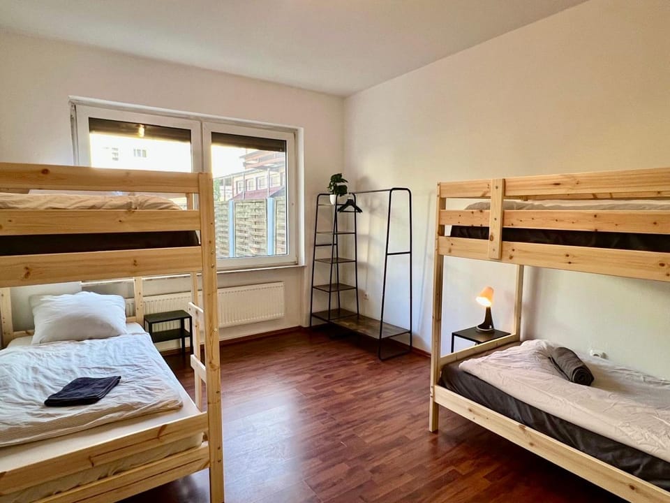 3BR-Innenstadt-WIFI-Parking Apartment in Bremerhaven