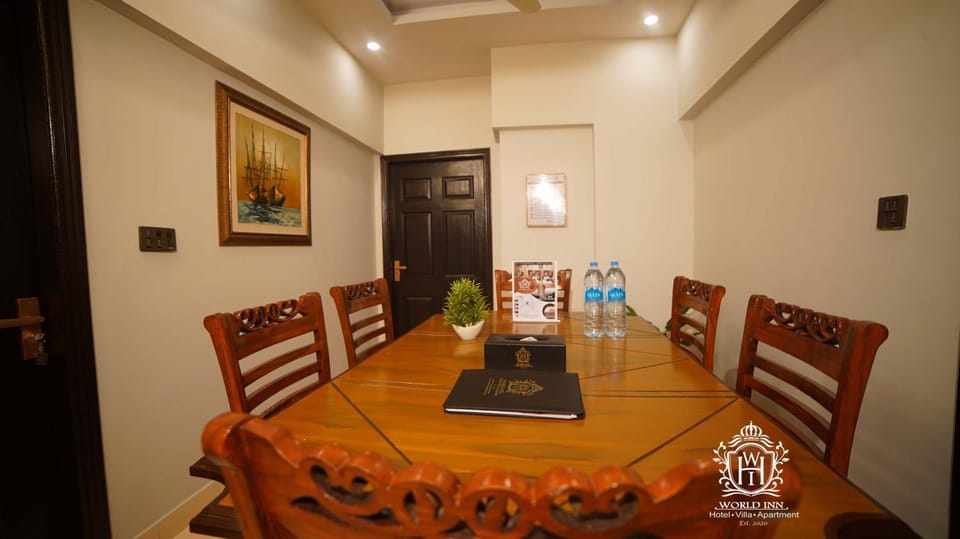 Service Apartment by WIH Apartment in Karachi