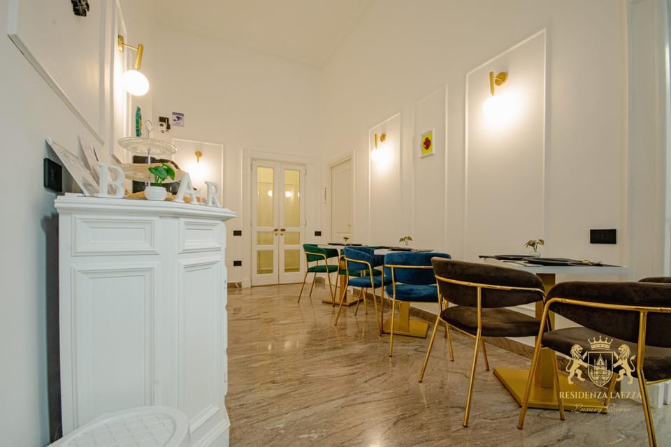 Residenza Laezza Bed and Breakfast in Naples