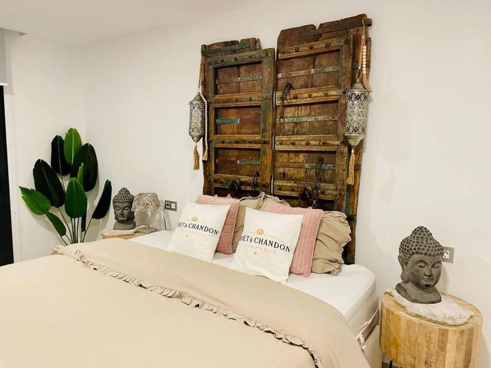 Lovely Holiday Home with Private Pool for 6 Villa in Vega Baja del Segura