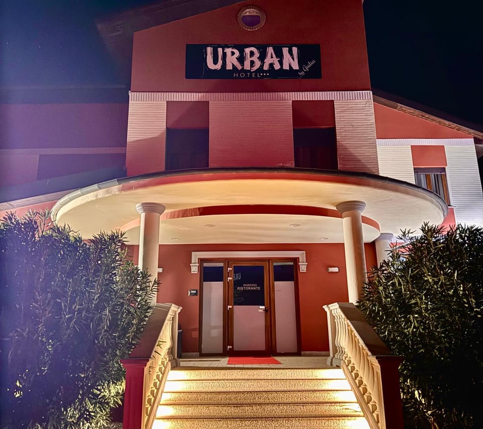 Property building, Facade/entrance, Night, Street view
