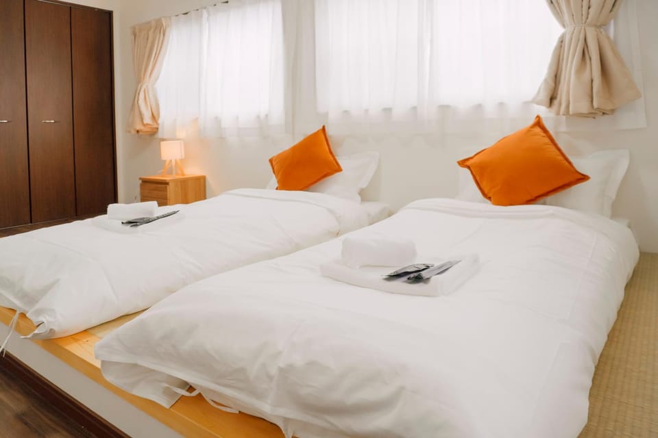 Bed, Photo of the whole room, Bedroom, towels, wardrobe