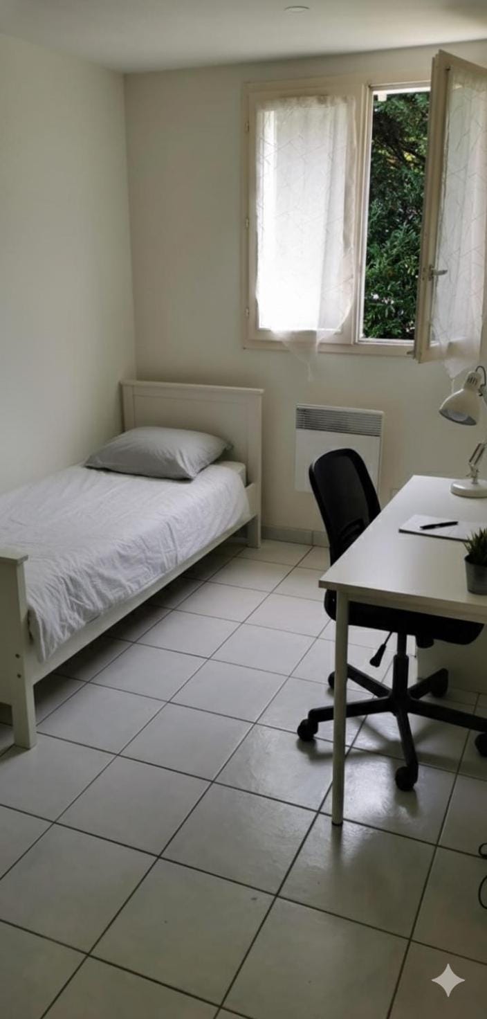 CergySharedHouse Vacation rental in Cergy