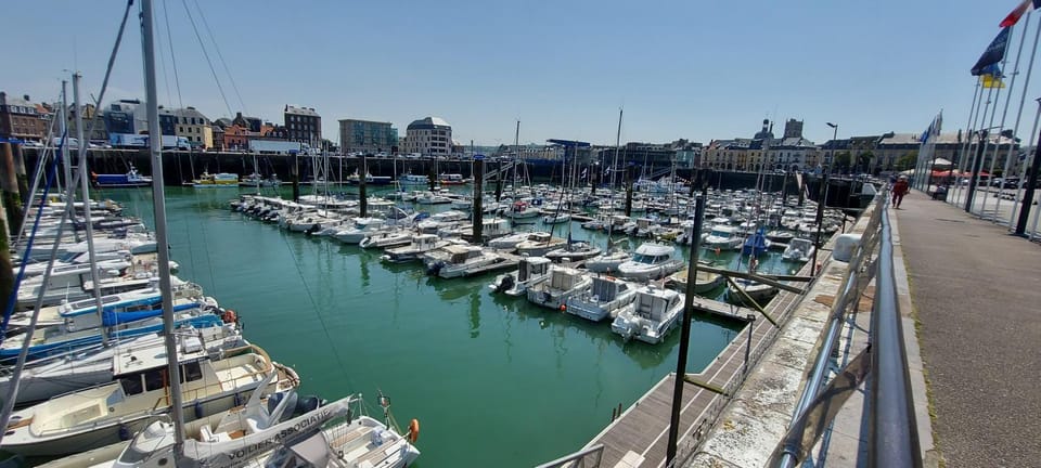 Dieppe Appartement Vue plage et port Apartment in Dieppe
