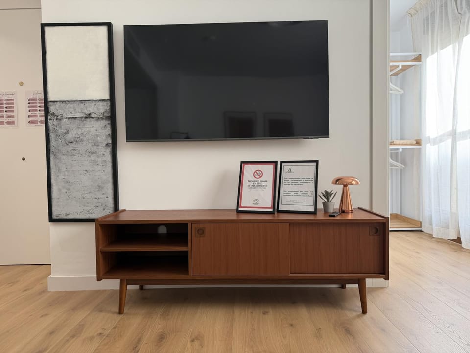 TV and multimedia, Living room