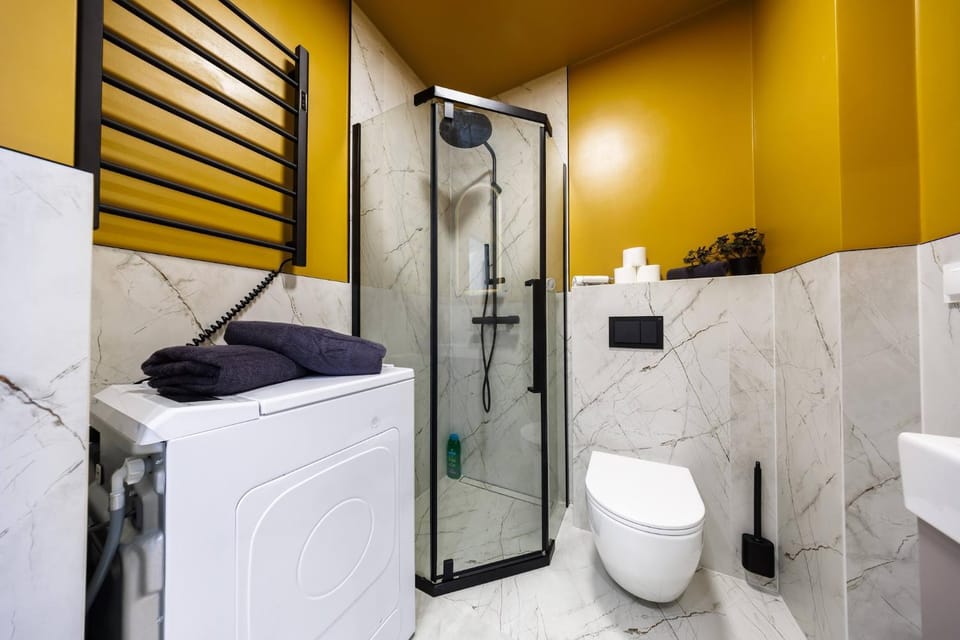 Shower, Bathroom, hair dryier, washing machine