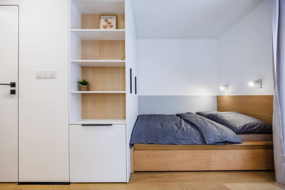 Bed, wardrobe