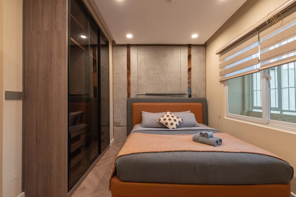 Bed, Photo of the whole room, Bedroom, wardrobe
