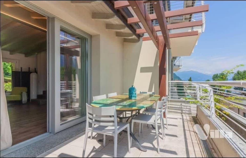 Appartamento Camelia lake View Apartment in Province of Lecco