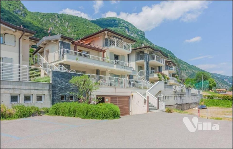Appartamento Camelia lake View Apartment in Province of Lecco