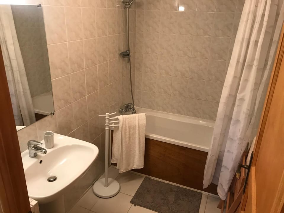 Bathroom, Living room