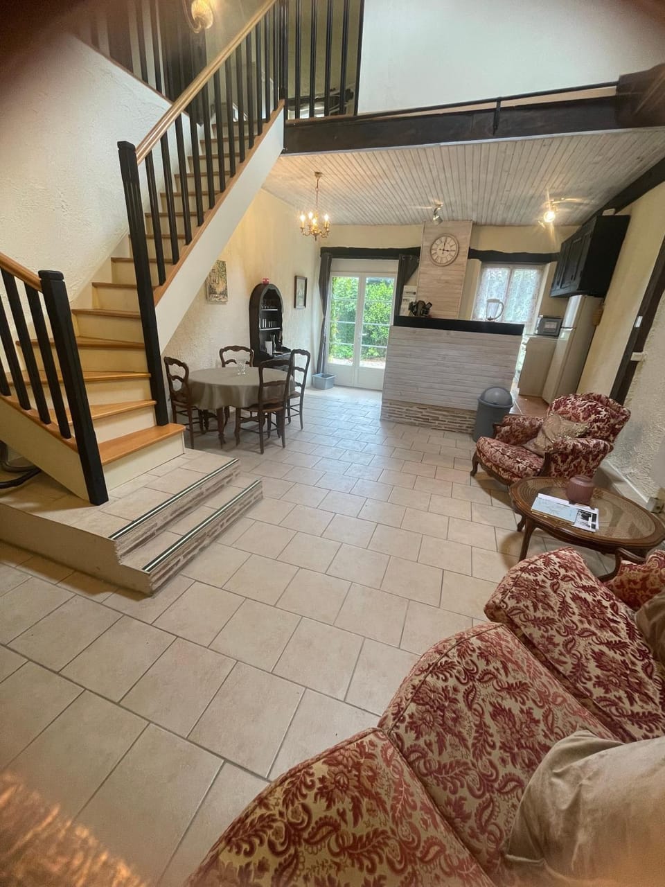 Property building, Living room