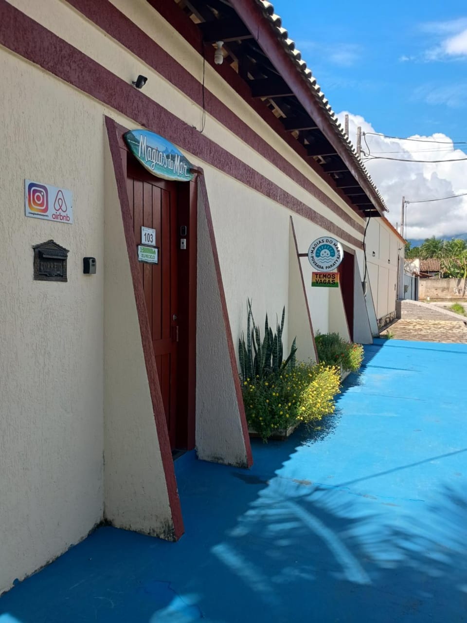 Property building, Facade/entrance