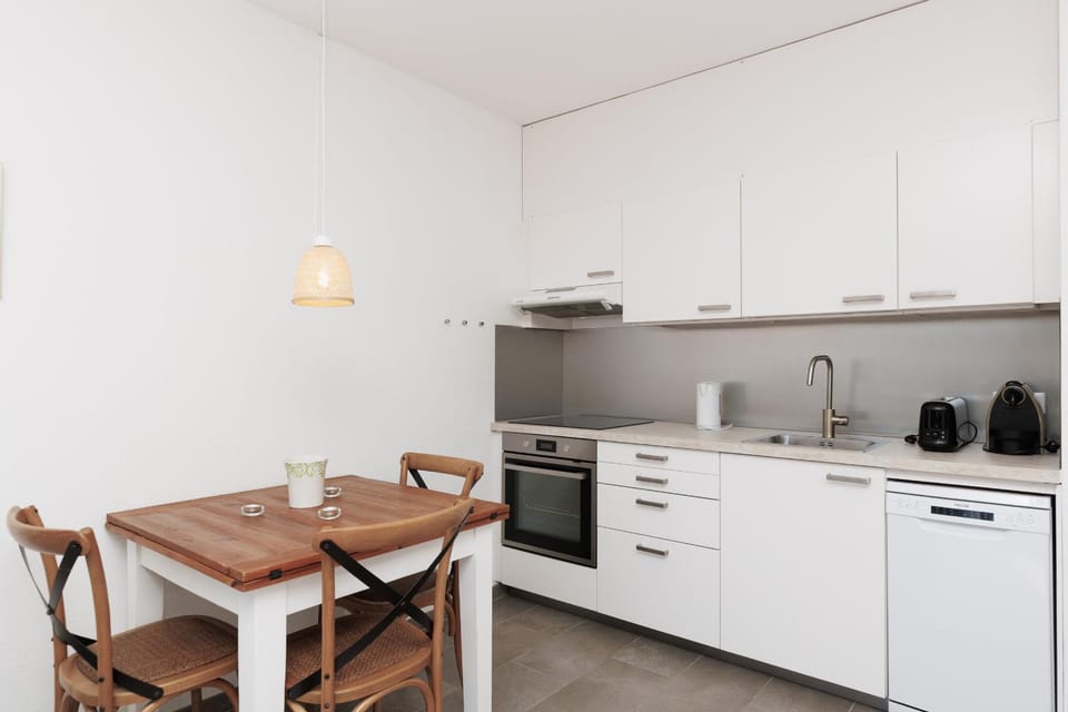 COSY COTTAGE - Domaine Cozy Studio Pools, Tennis, Parking Apartment in Villeneuve-Loubet