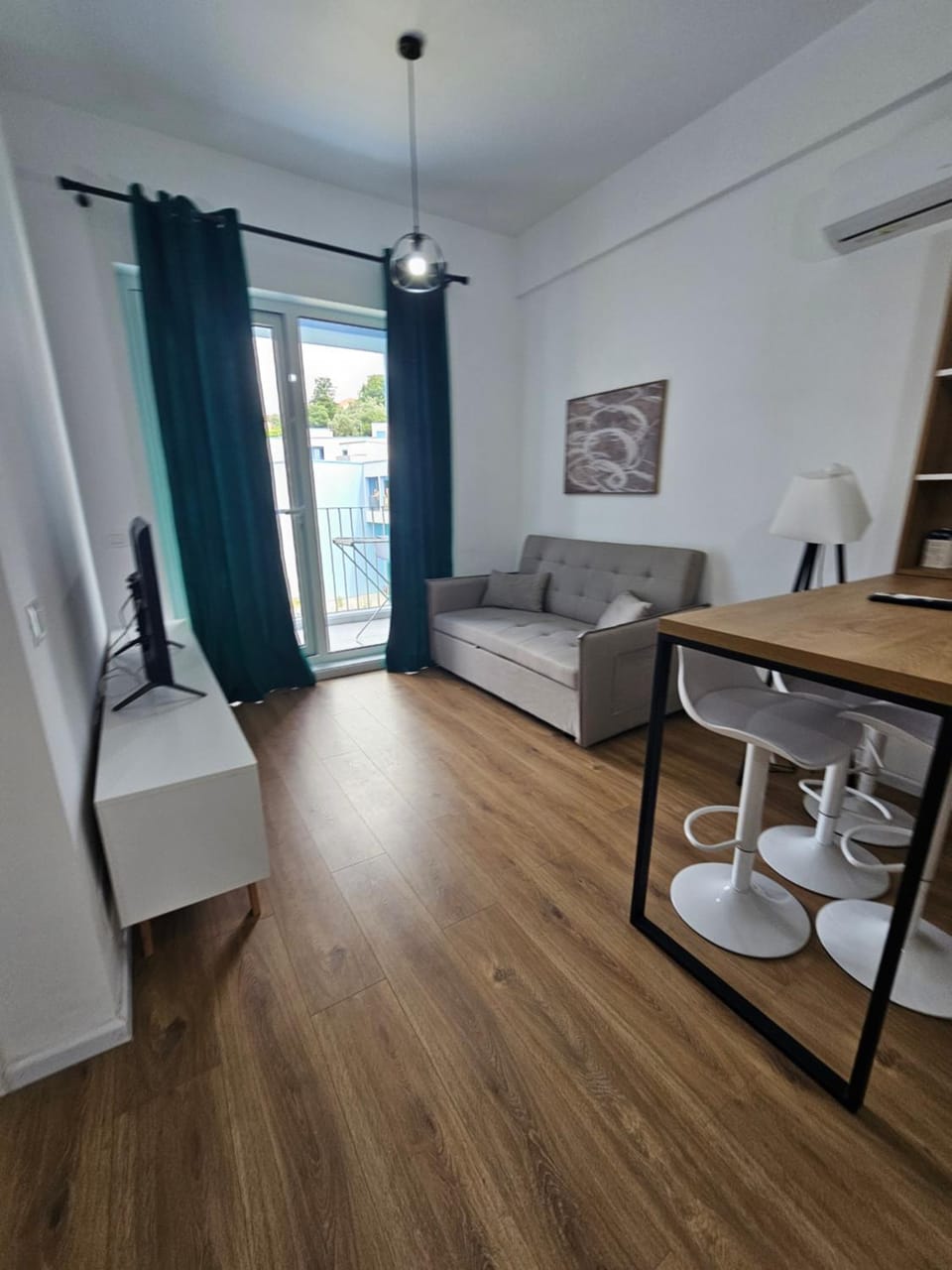 Cozy Nest Apartament Tirana - Check-in 24h Apartment in Tirana