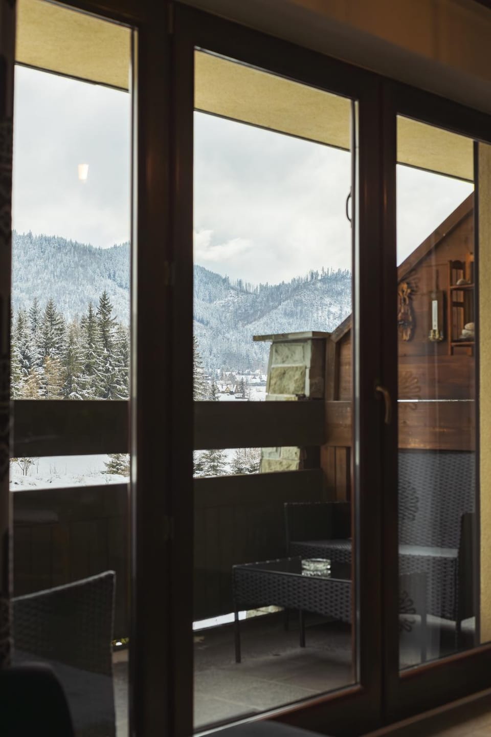 Natural landscape, Balcony/Terrace, Mountain view