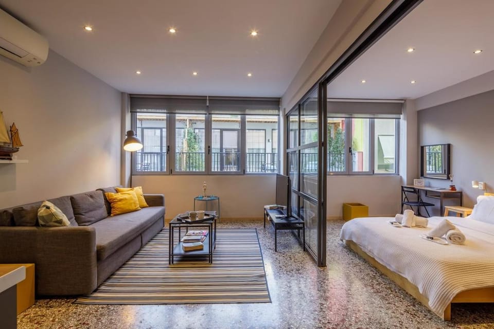 Cozy loft at Little Kook's alley, Psirry heart Apartment in Athens