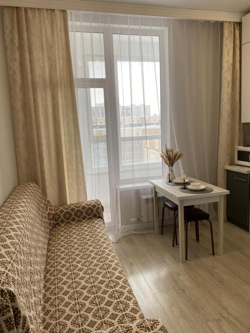 Facade/entrance, Balcony/Terrace, kitchen
