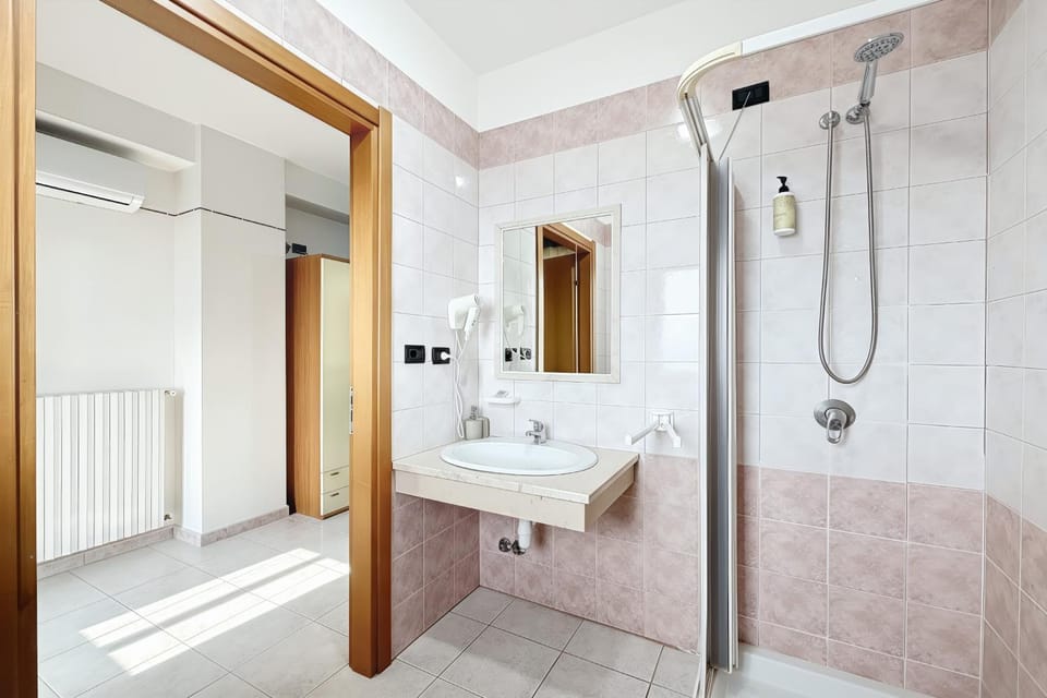 Bathroom, Living room