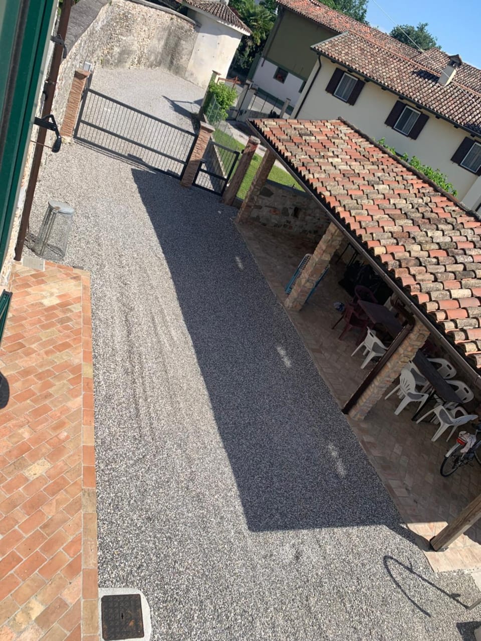 Neighbourhood, Garden view, Street view