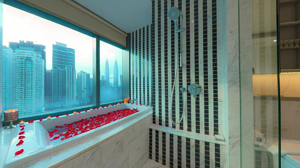 Bathroom, Bath
