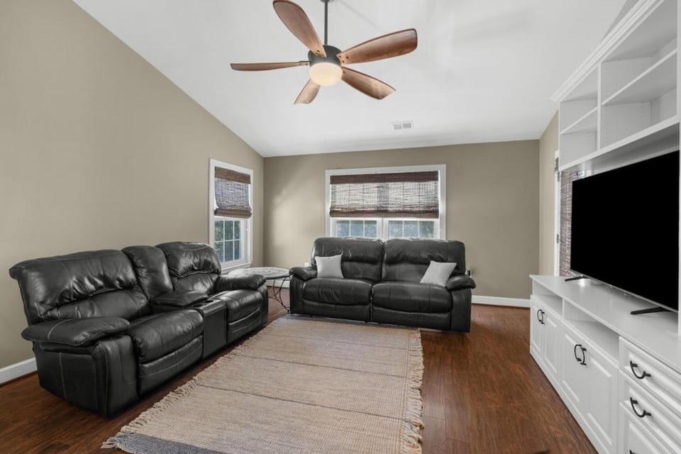 Pawleys Island Golf Course View 3BR Villa House in South Carolina