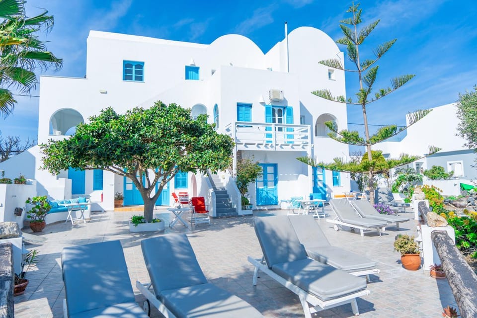 Property building, sunbed