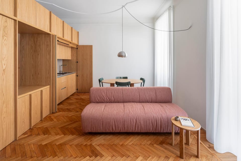 Kitchen or kitchenette, Living room