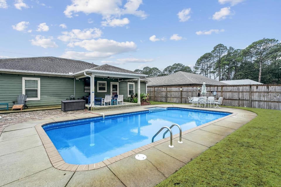 8204 Mercado St House in Alabama