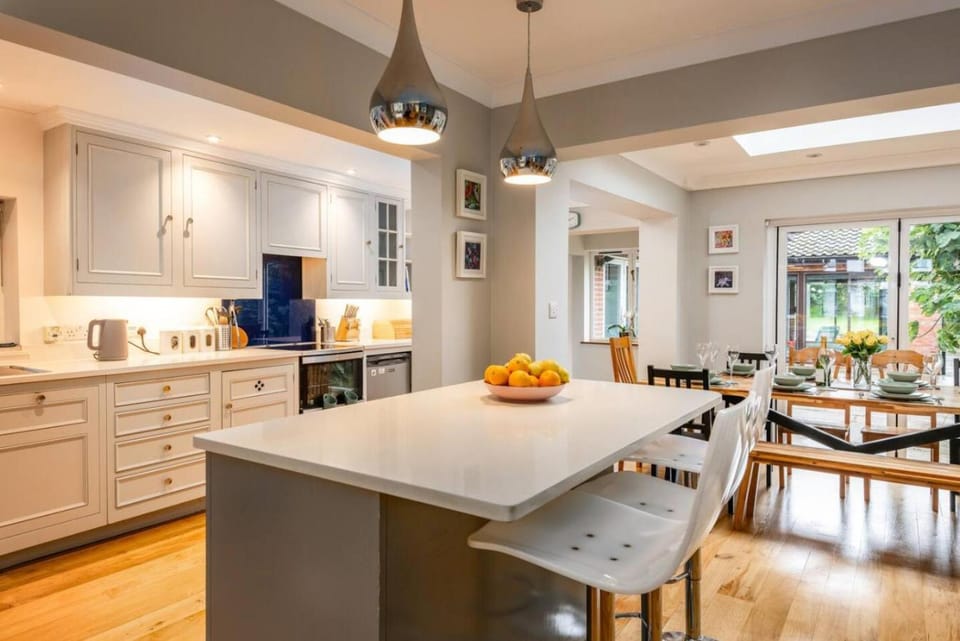Ultimate City Home with Private Pool & Cinema Room House in Cambridge
