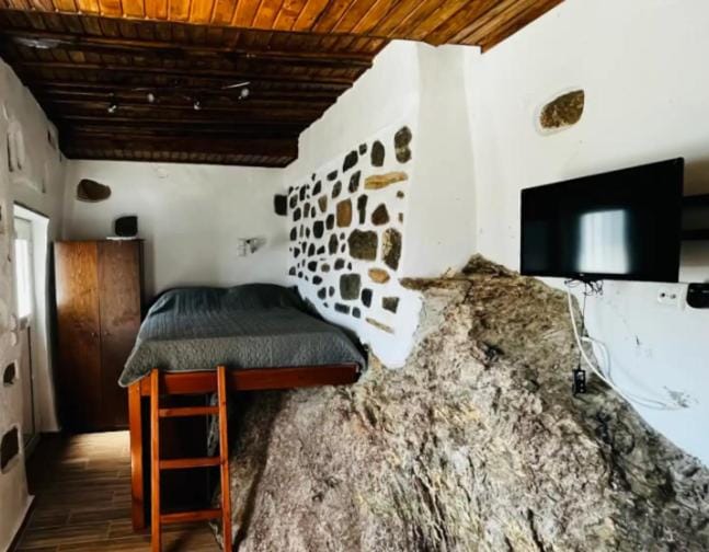 Camaraki Castle House , Chora Serifos Apartment in Milos