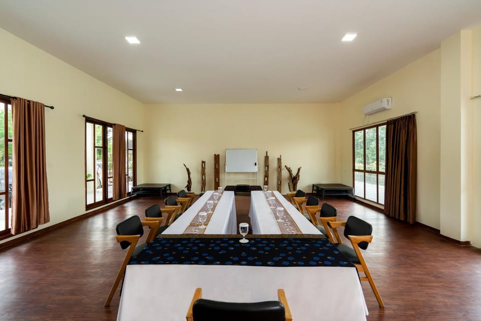 Meeting/conference room