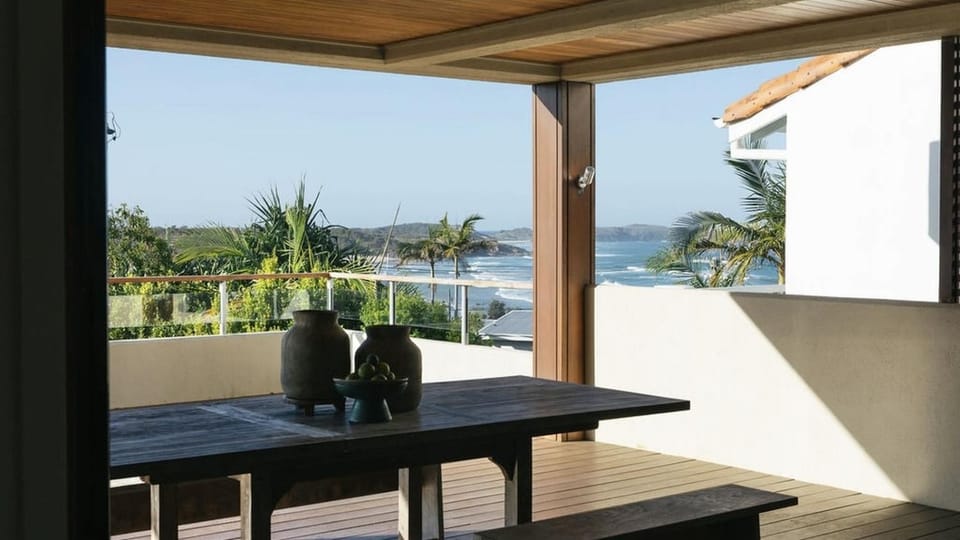 Patio, Day, Natural landscape, View (from property/room), Balcony/Terrace, Dining area, Sea view