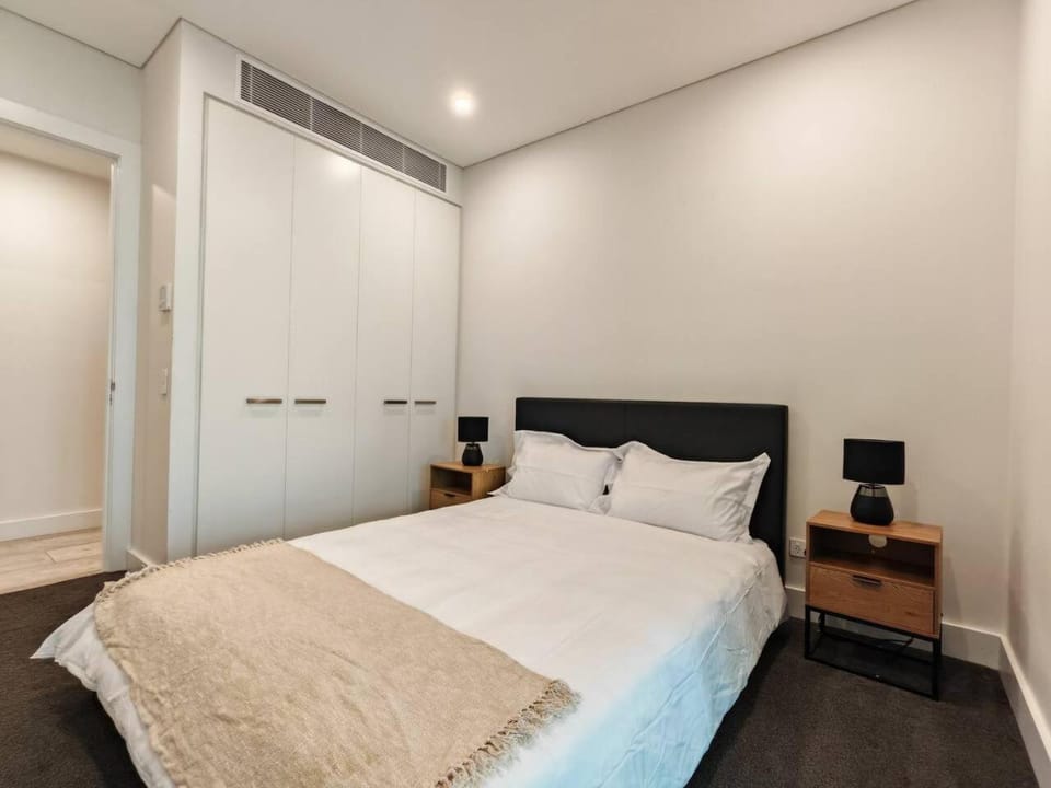 High level magnificent view APT in Olympic Park Apartment in Sydney