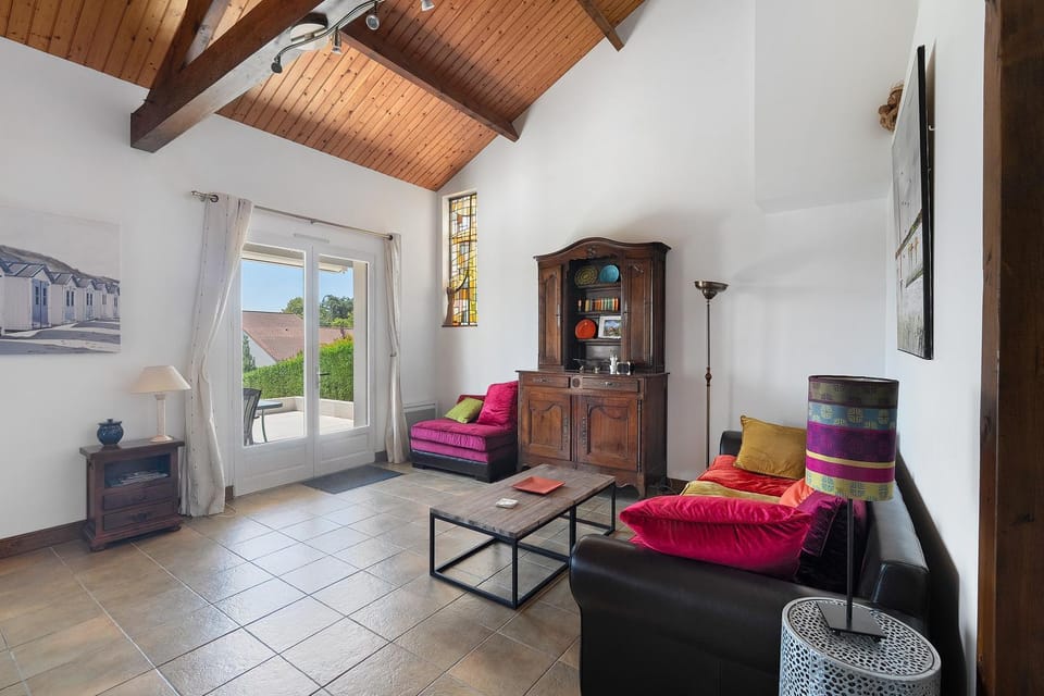 Property building, Living room