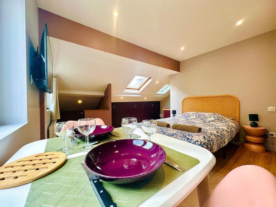 Le Sakura - Haut de gamme - 2pers -Home&Service Apartment in Le Mans