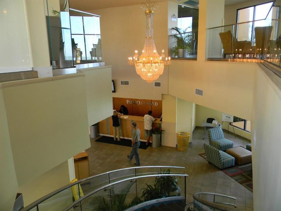 Inviting 1BR Oceanview Suite, Dogs OK 904 PG Apartment in Myrtle Beach