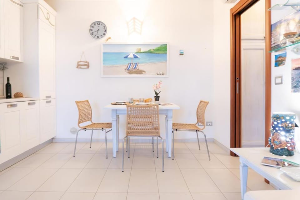 Blue House Apartment in Alghero