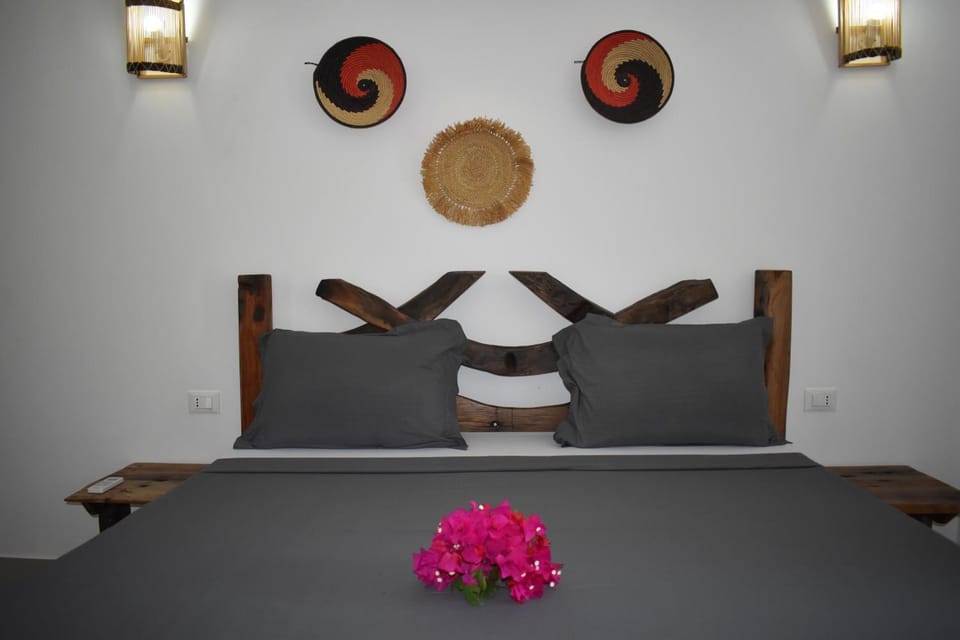 Bed, Day, Summer, Bedroom, towels, towels, wardrobe, air conditioner, air conditioner