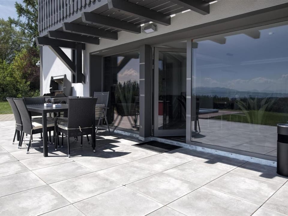 BBQ facilities, Balcony/Terrace, Dining area