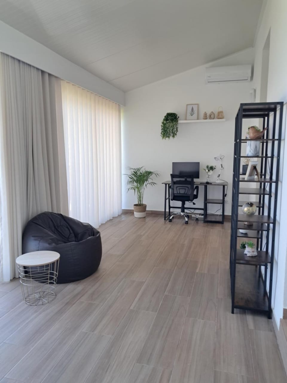 Villa Falésia Atlântica II Apartment in Madeira District
