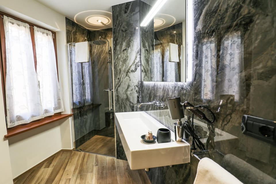 Affittacamere Ca Stella Antares a La Morra centro Apartment in La Morra