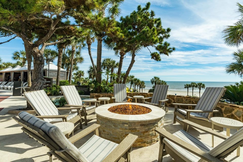 Ocean Front Escape at the San Luis Apartment in Galveston Island