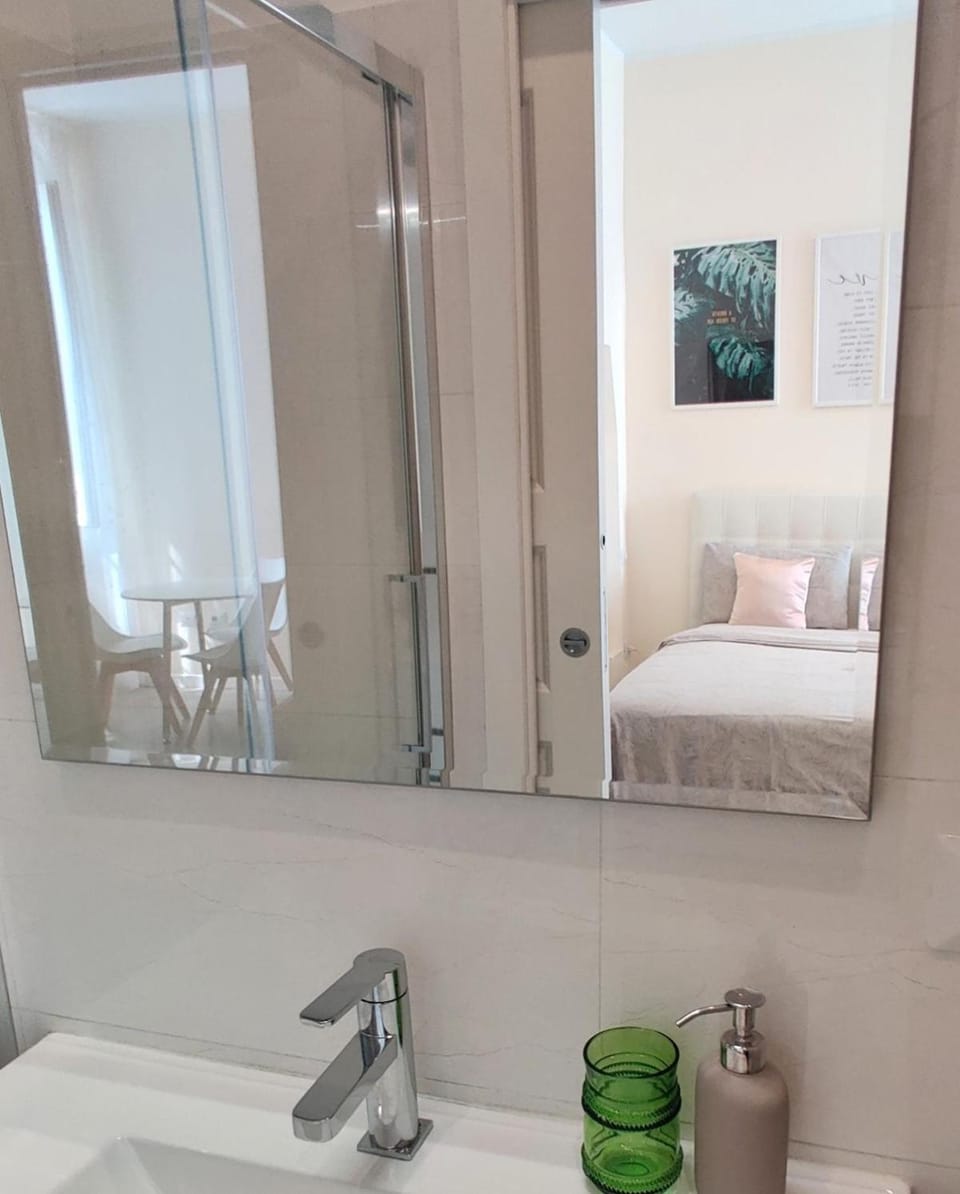 Brand new studio connected to two metro lines Apartment in Milan