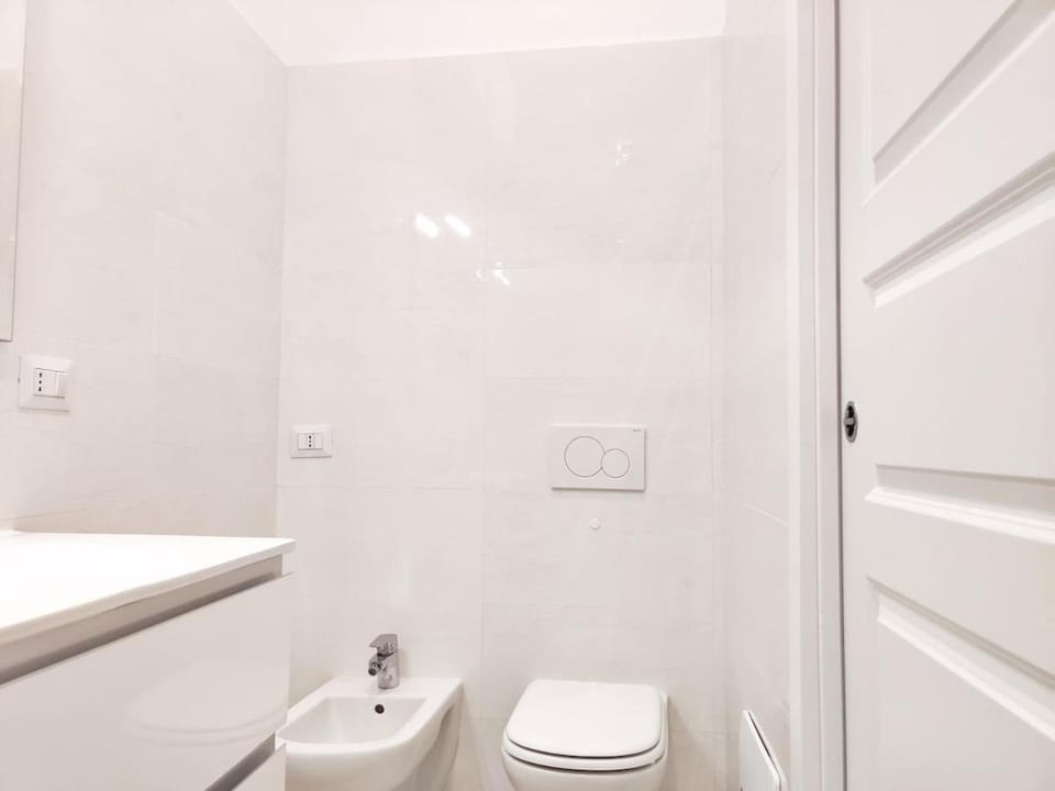 Brand new studio connected to two metro lines Apartment in Milan