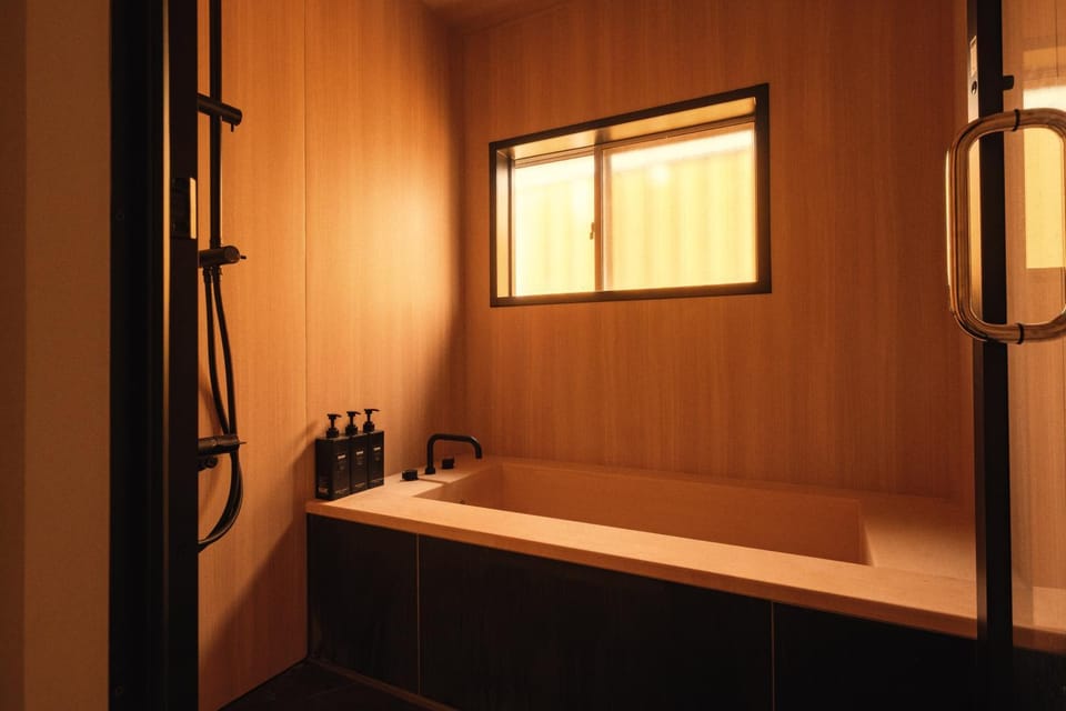 Bathroom, Bath