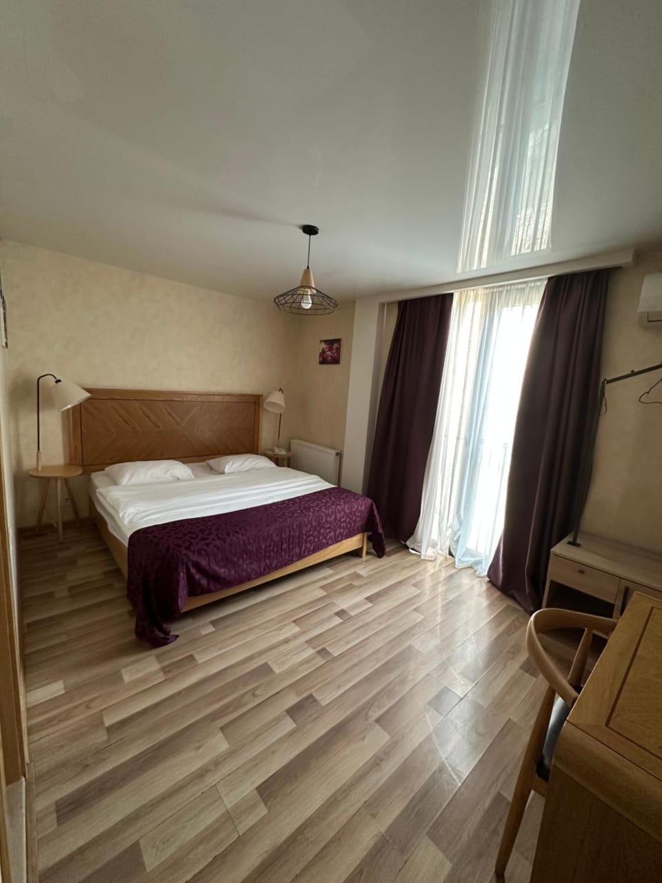 Bed, Living room, Photo of the whole room, Seating area, Bedroom