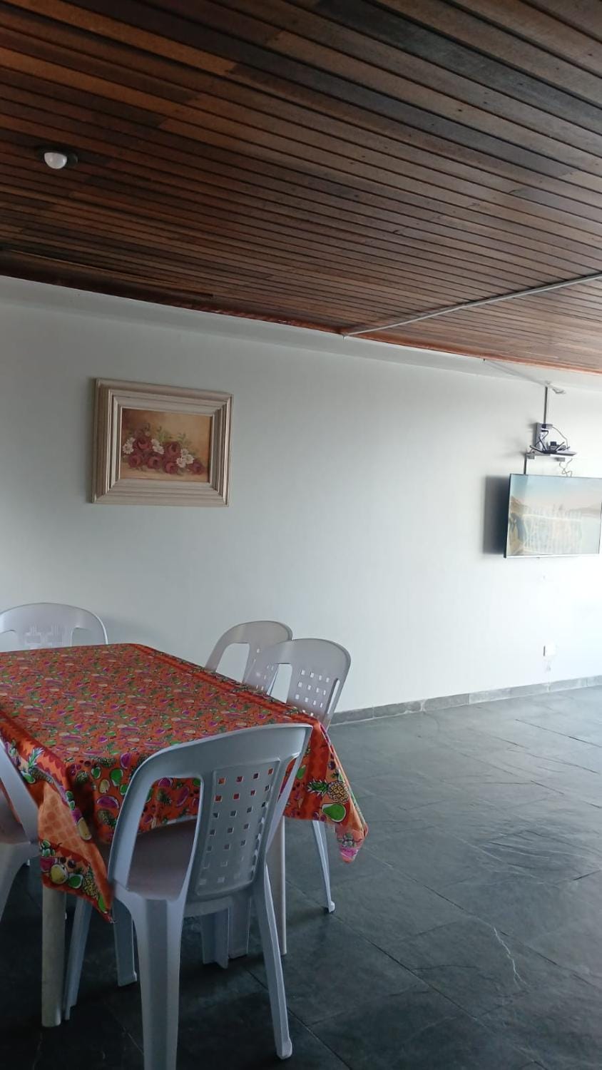 Sobrado Espaçoso Próximo ao Café Curaçau Apartment in Guaratuba