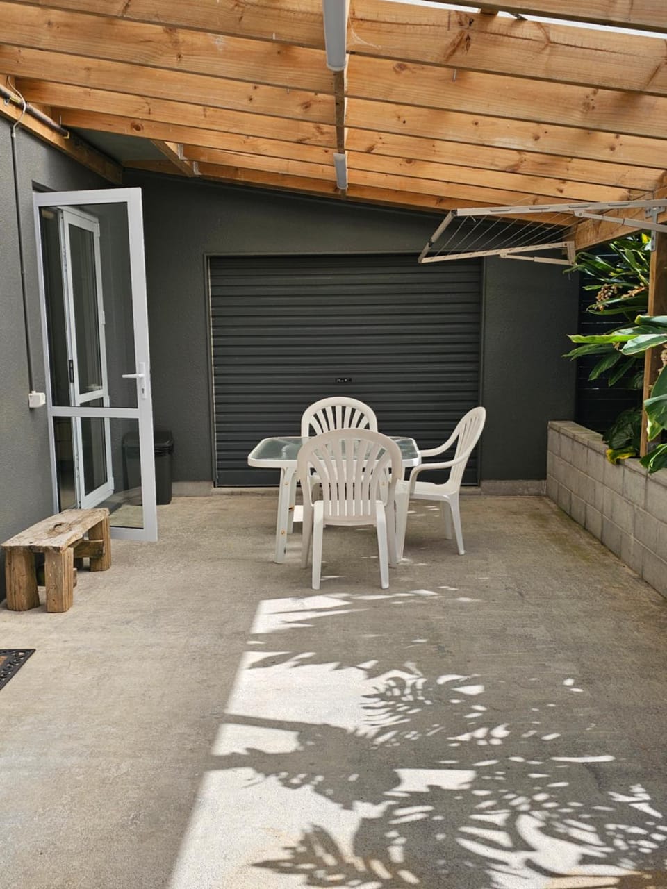 Little Hill on Sycamore Bed and Breakfast in New Plymouth